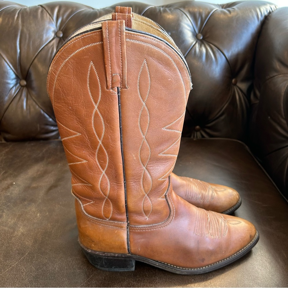 Men’s cowboy boots cognac size 10.5 D